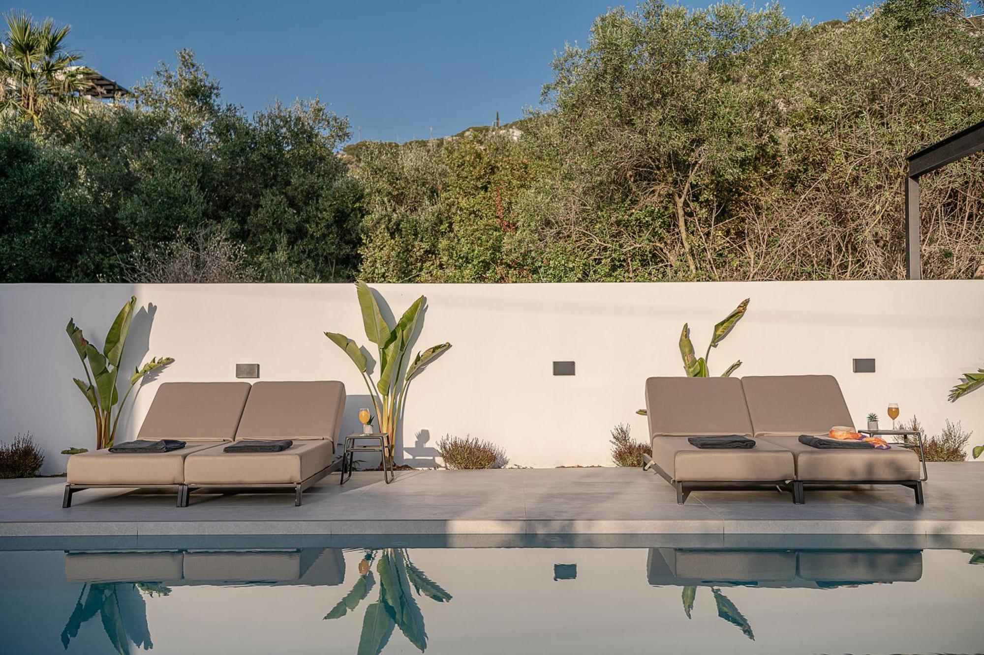 Avrilia Seaside Villa Heated Pool Almirida Extérieur photo